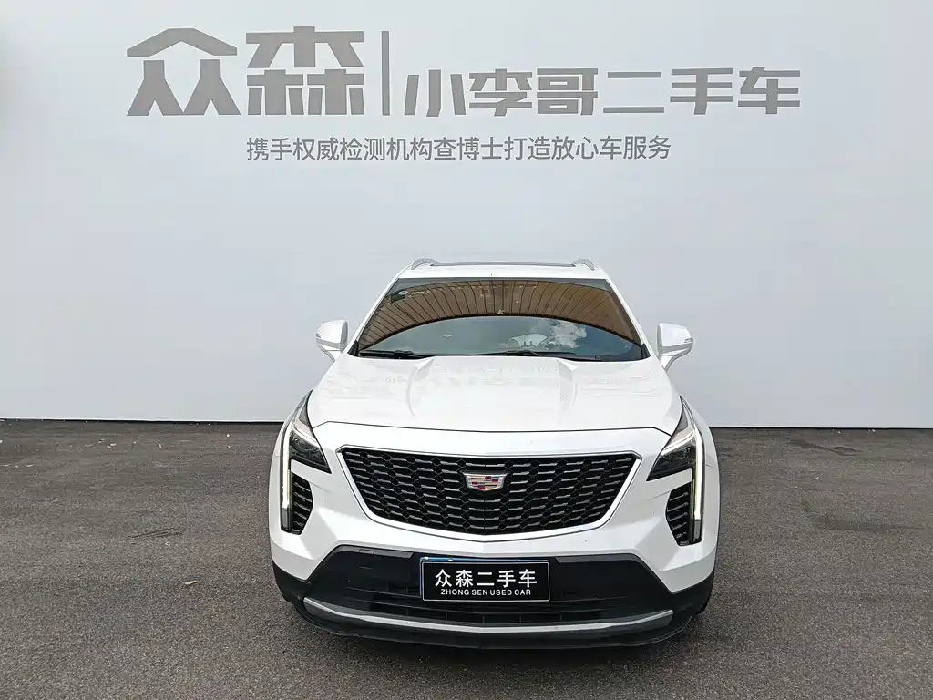 Cadillac XT4 2022 — фото 2