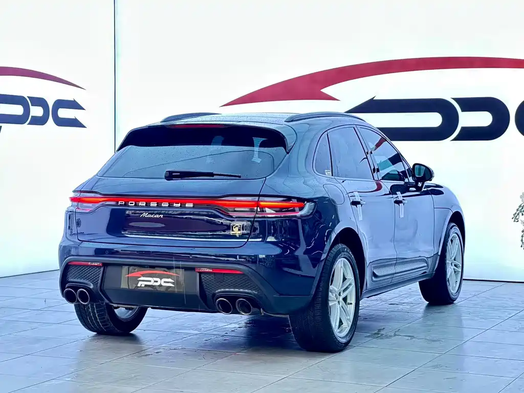 Porsche Macan 2022 — фото 27