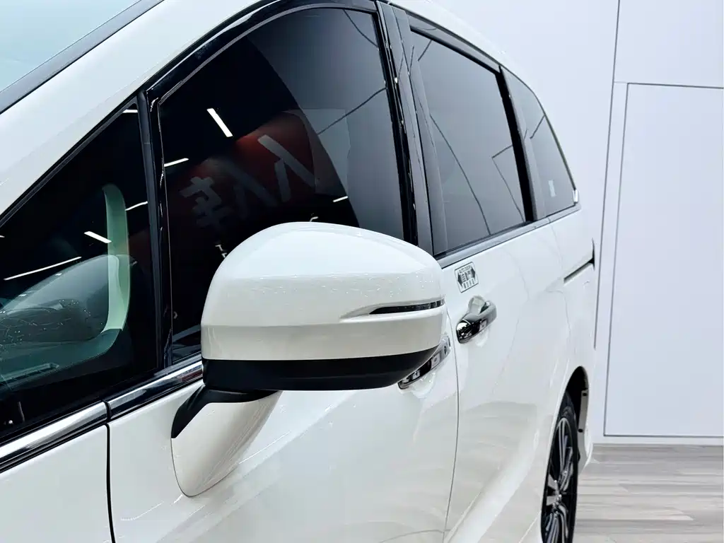 Honda Odyssey 2021 — фото 26