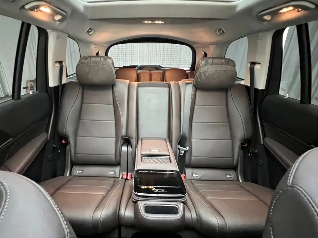 Mercedes-Benz GLS 2023 — фото 9