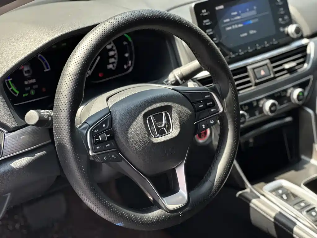 Honda Accord 2021 — фото 12