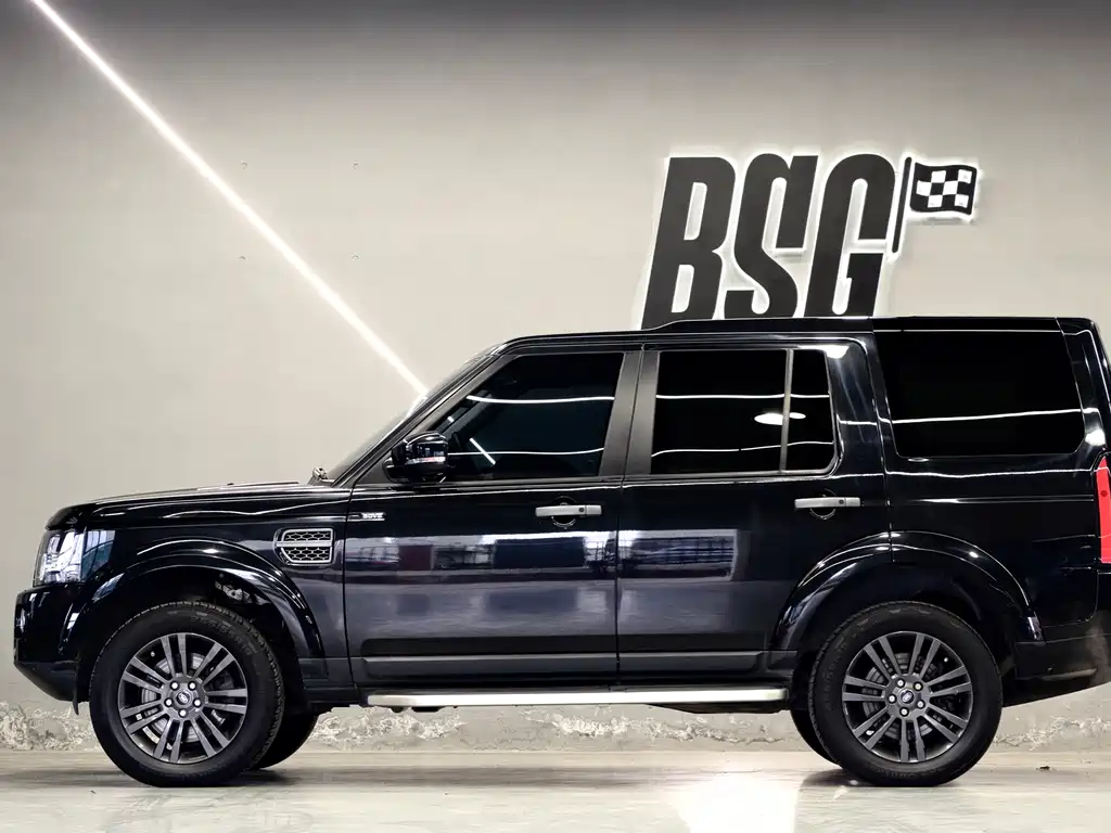 Land Rover Discovery 2016 — фото 3