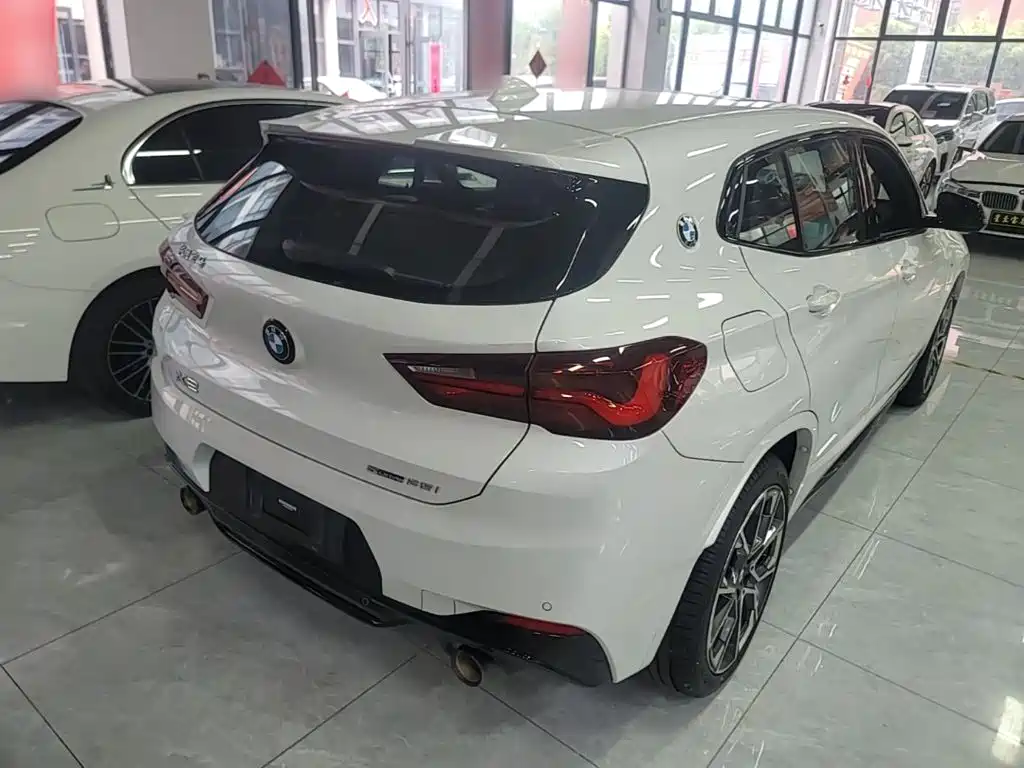 BMW X2 2022 — фото 7