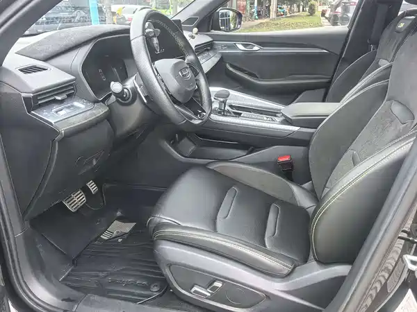 Geely Xingrui 2022