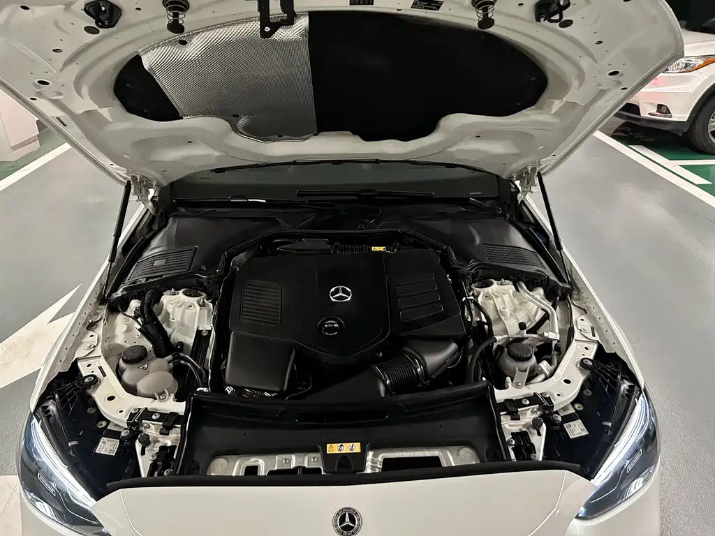 Mercedes-Benz C-Class 2022 — фото 18