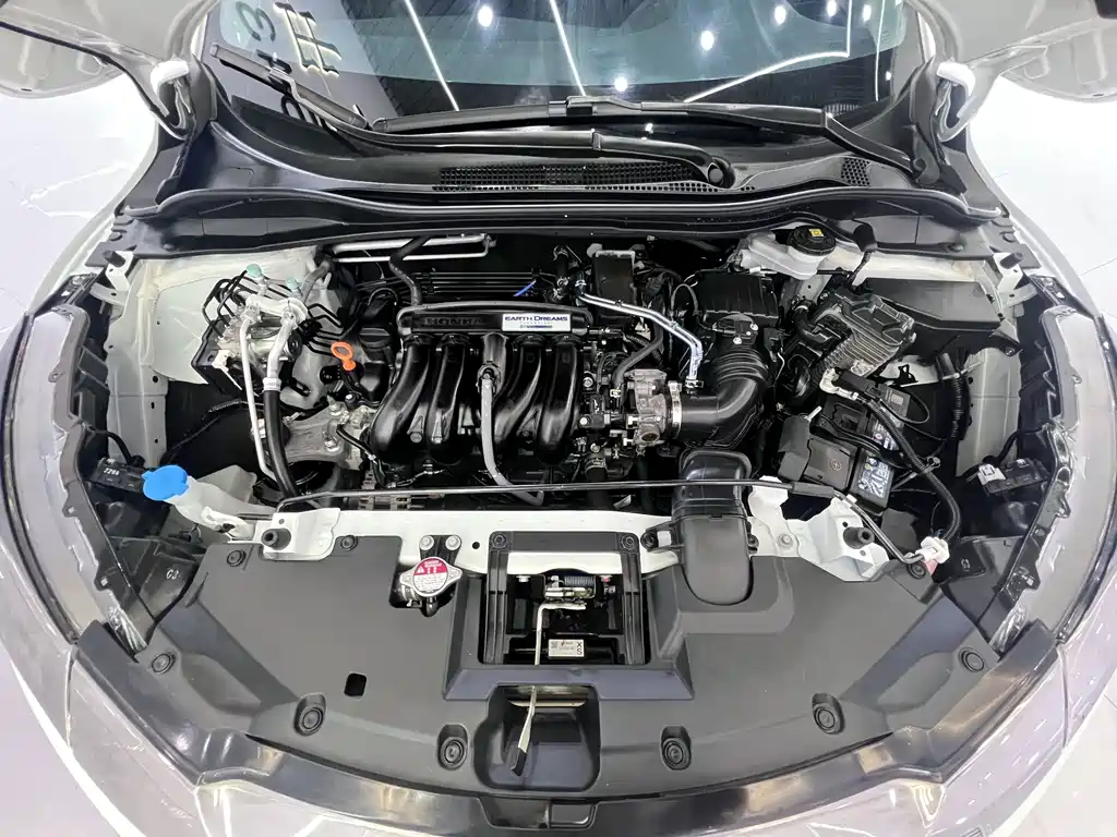 Honda Vezel 2022 — фото 20