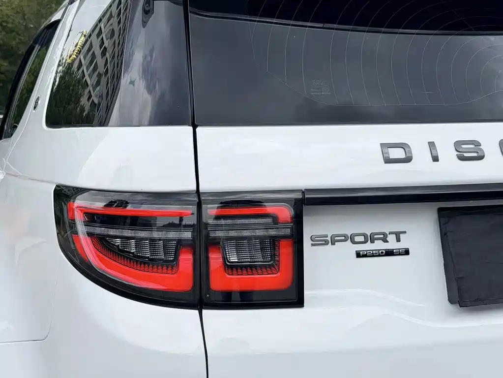 Land Rover Discovery Sport 2021 — фото 16
