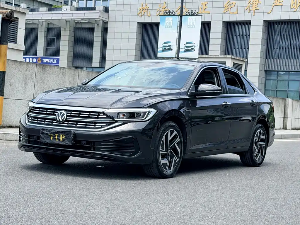 Volkswagen Sagitar 2024