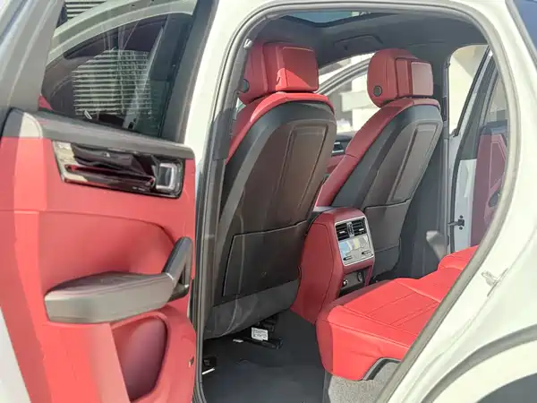 Porsche Cayenne 2022