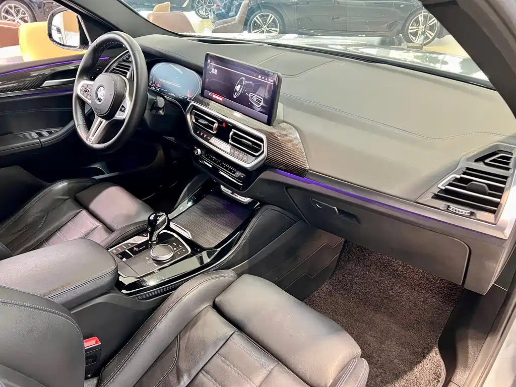 BMW X4 M40i 2022 — фото 10
