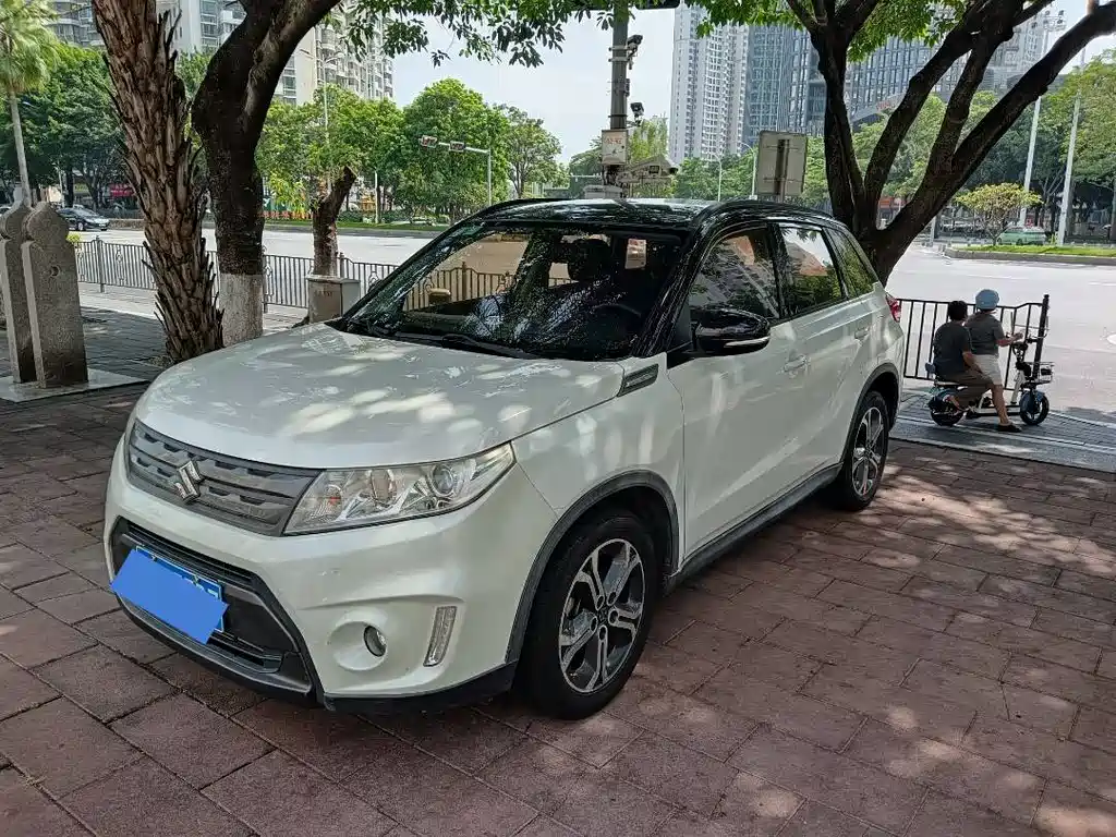 Suzuki Vitara 2016 — фото 1