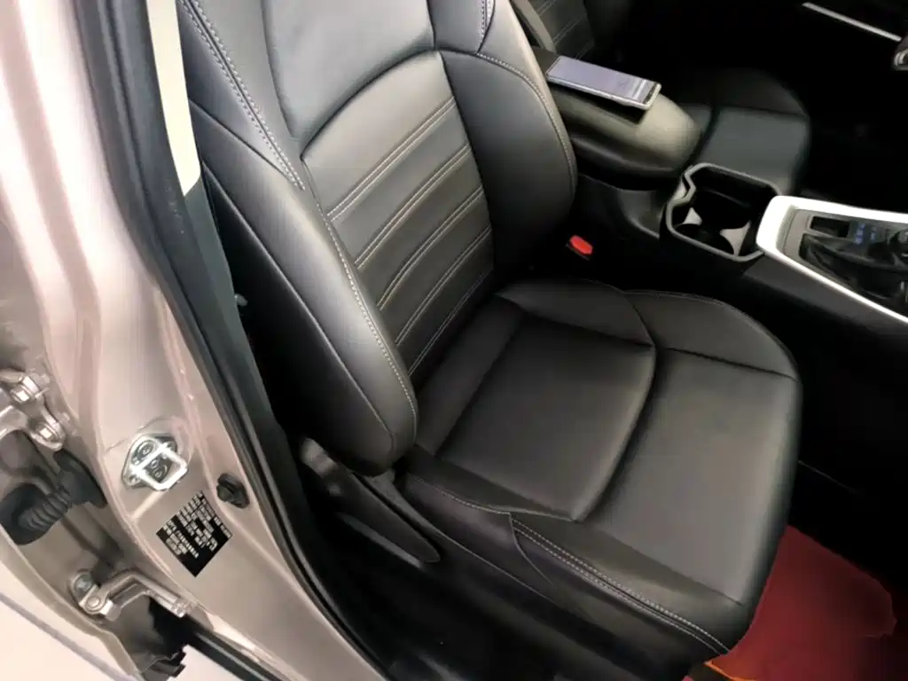 Toyota Wildlander 2021 — фото 25