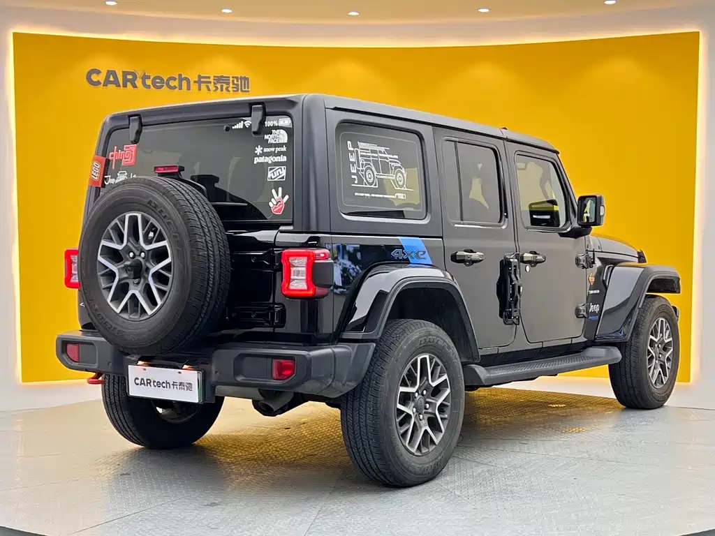 Jeep Wrangler PHEV 2021 — фото 27