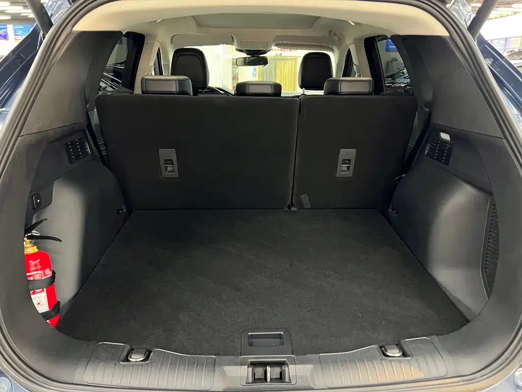 Ford Edge 2021 — фото 13