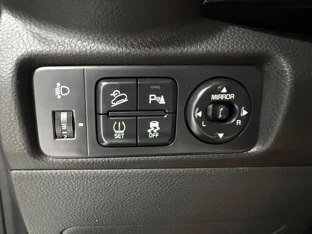 Kia KX1 2023 — фото 15