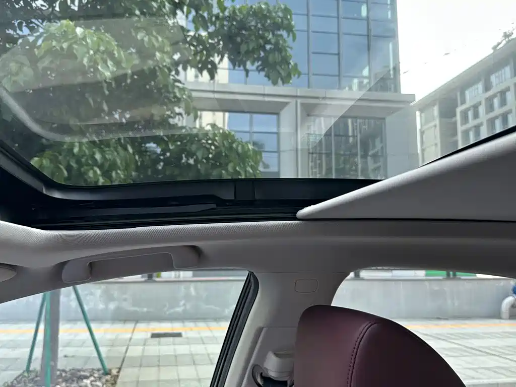 Honda Accord 2023 — фото 10