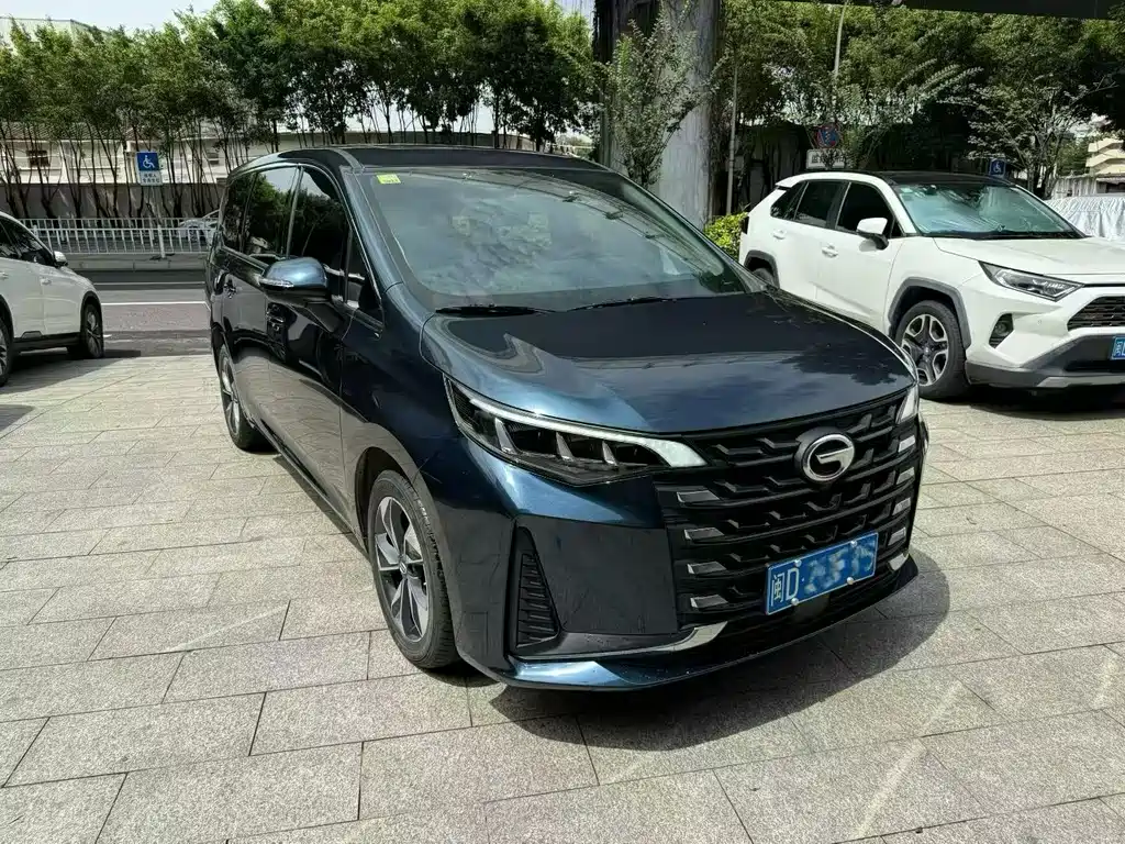 GAC Trumpchi M6 2021 — фото 3