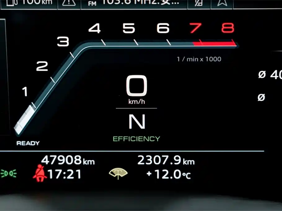 Audi A7L 2024 — фото 16