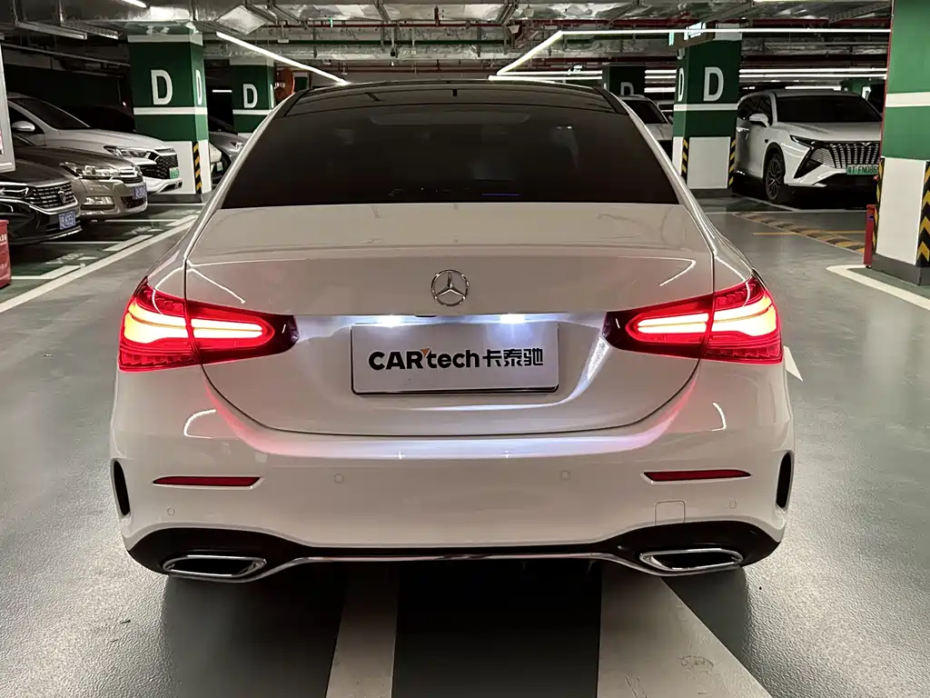 Mercedes-Benz A-Class 2024 — фото 2