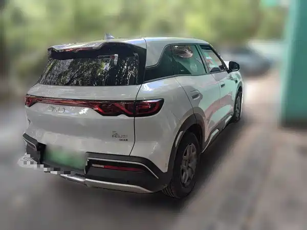 BYD Yuan UP 2025