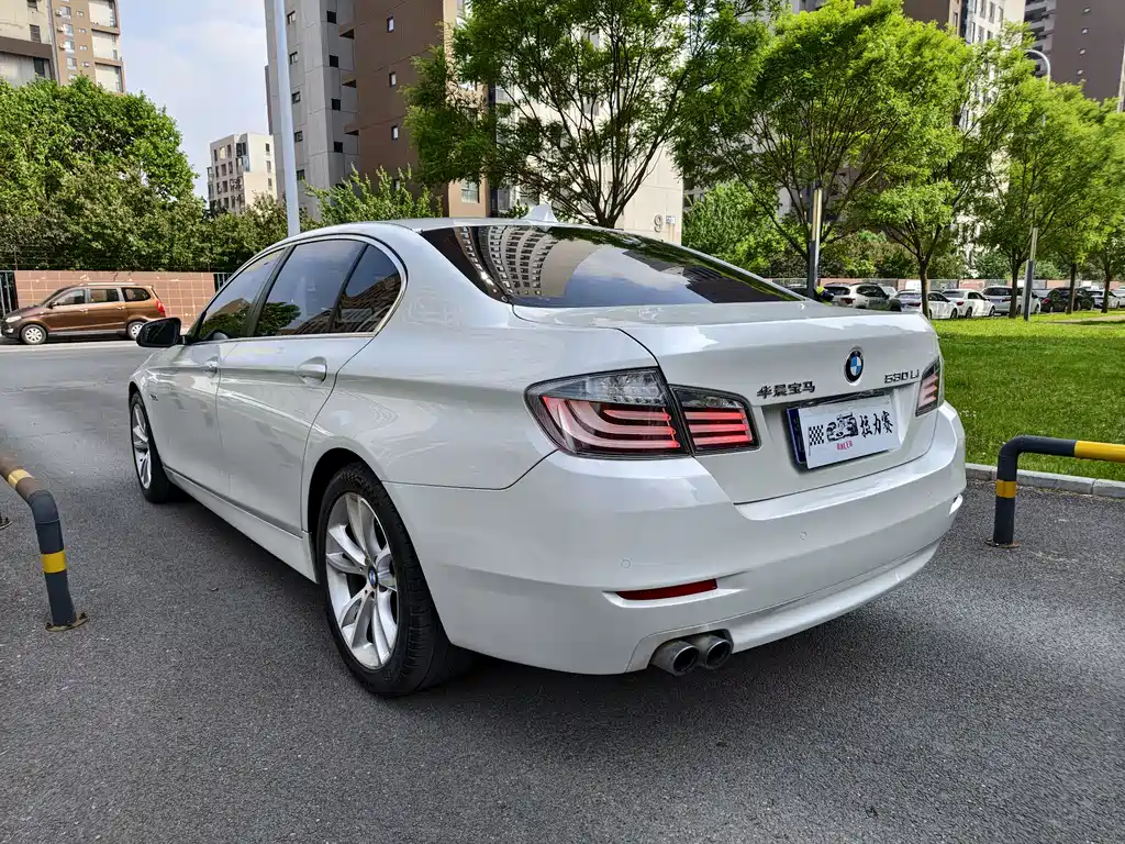 BMW 5 Series 2014 — фото 4