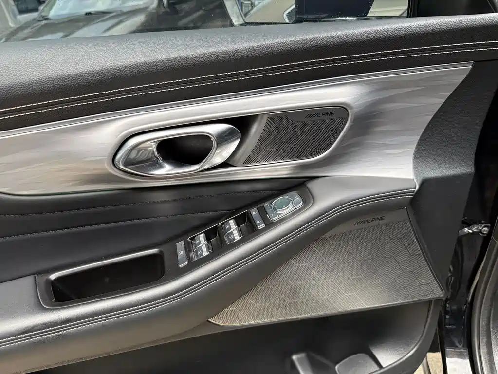 GAC Trumpchi GS8 2023 — фото 8