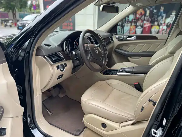 Mercedes-Benz GL-Class 2015