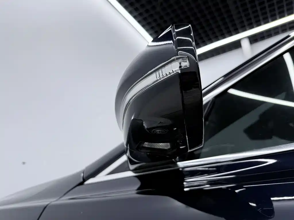 Jaguar XFL 2021 — фото 13
