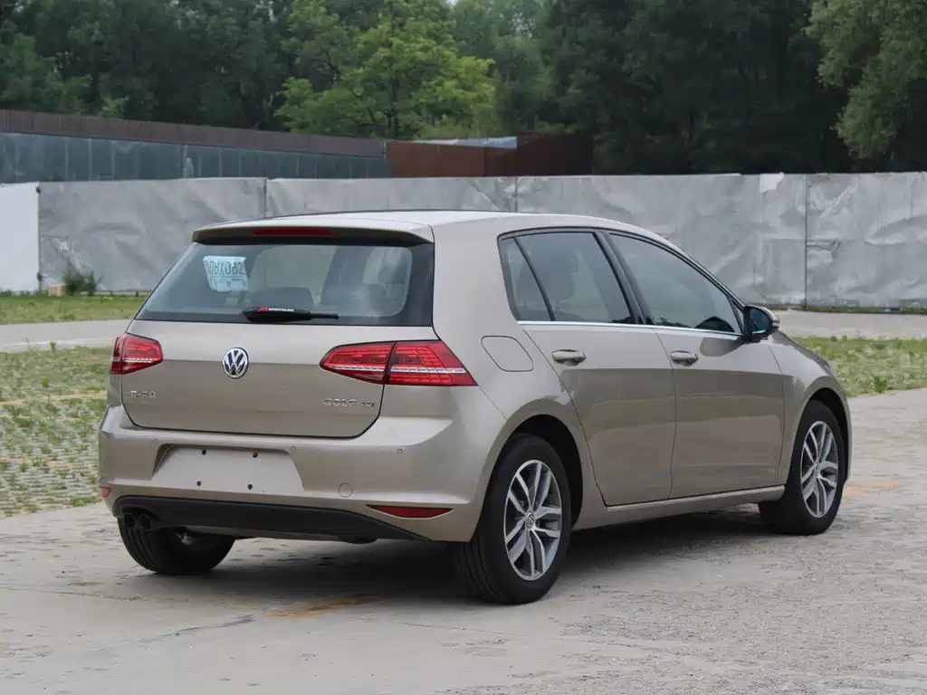 Volkswagen Golf 2016