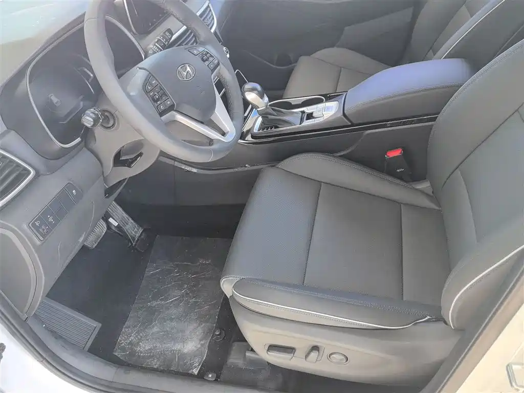 Hyundai Tucson 2020 — фото 13