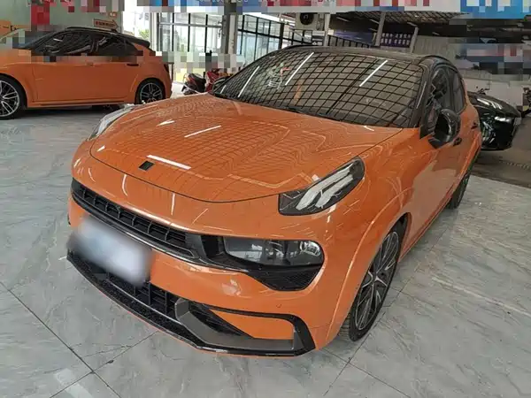 Lynk & Co 02 Hatchback 2021