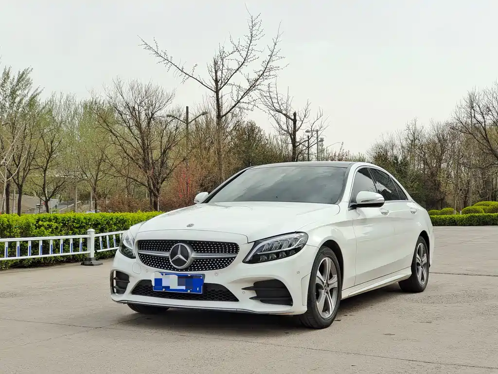 Mercedes-Benz C-Class 2020 — фото 1