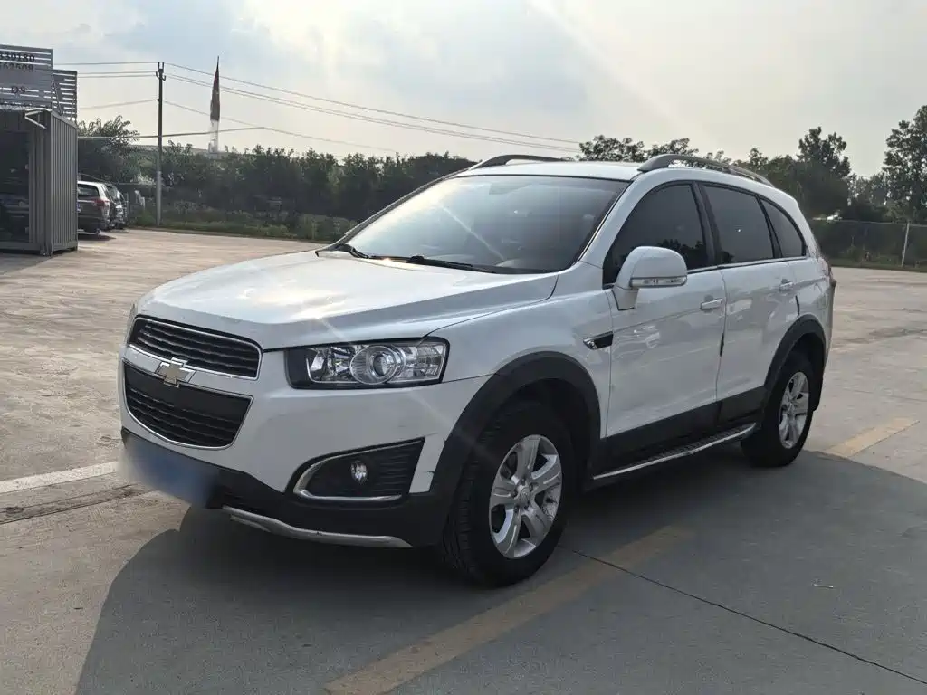 Chevrolet Captiva 2016 — фото 25