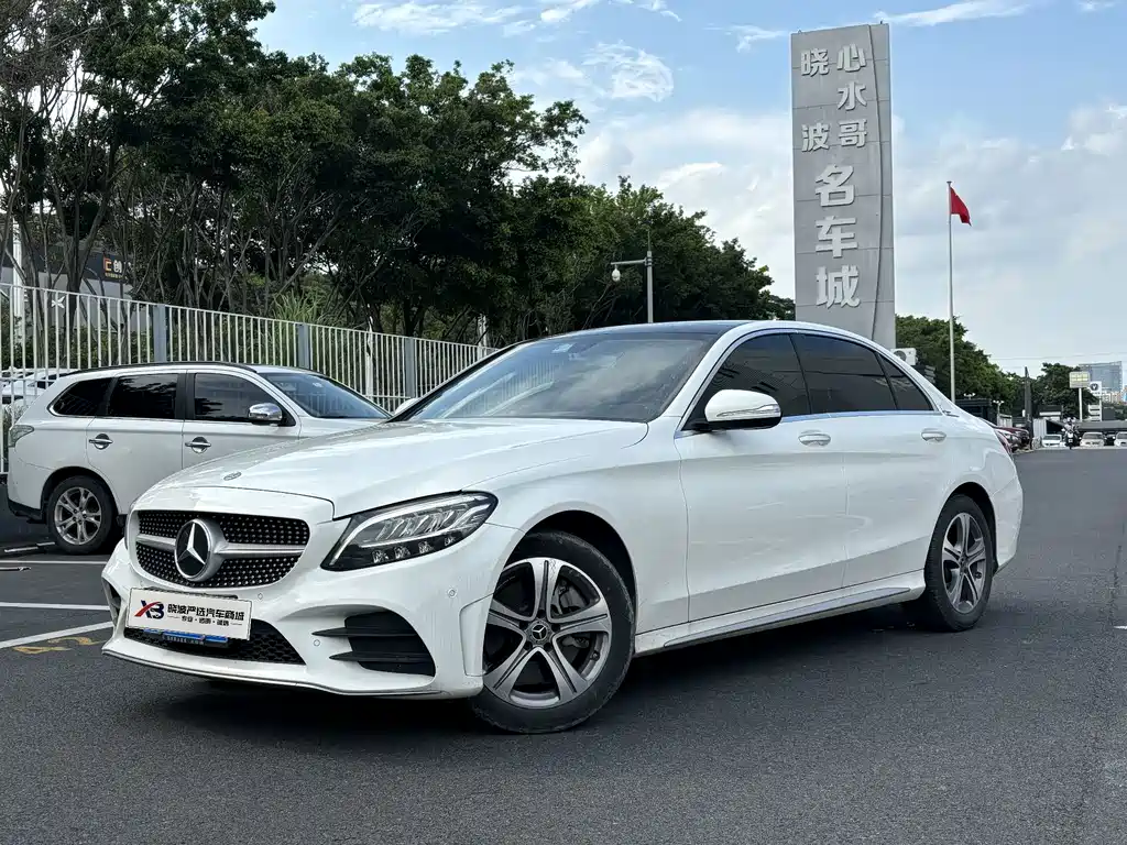 Mercedes-Benz C-Class 2020 — фото 4