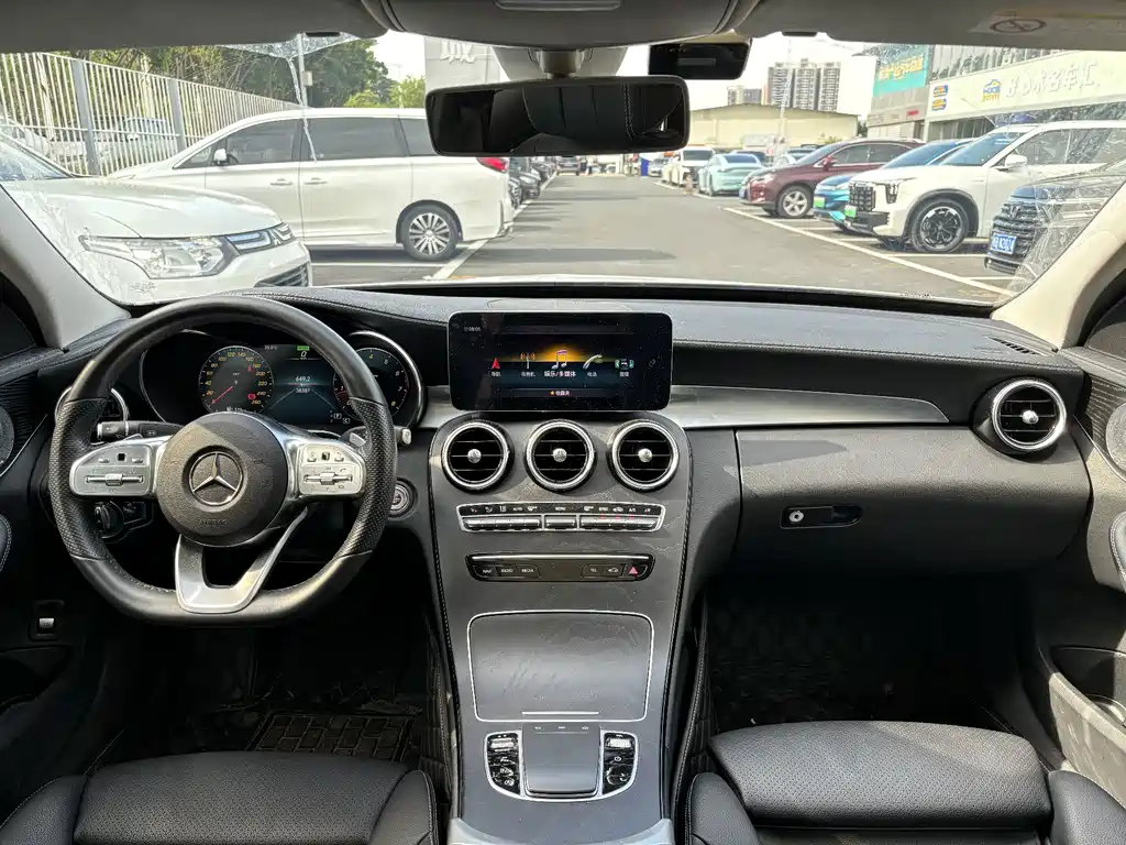 Mercedes-Benz C-Class 2020 — фото 12
