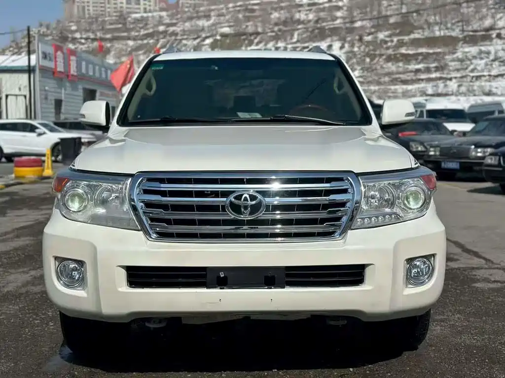 Toyota Land Cruiser 2015 — фото 2
