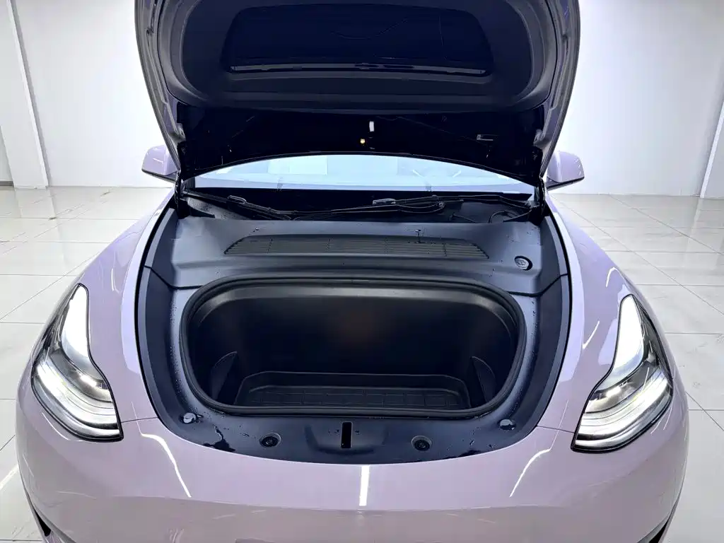 Tesla Model Y 2023 — фото 18