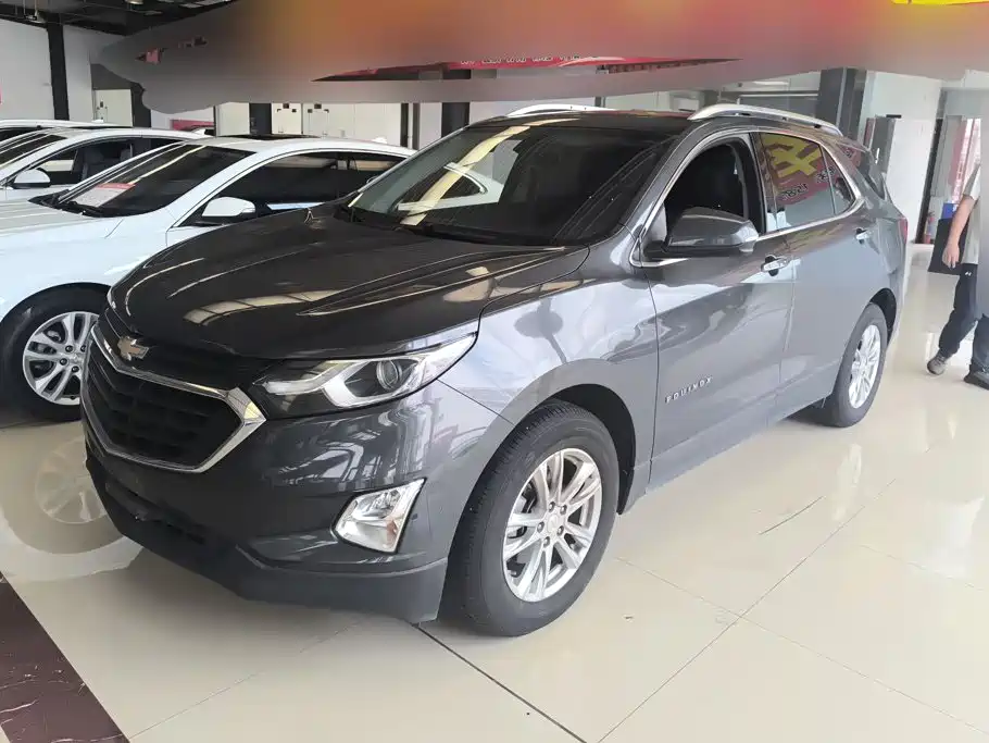 Chevrolet Equinox 2017 — фото 1