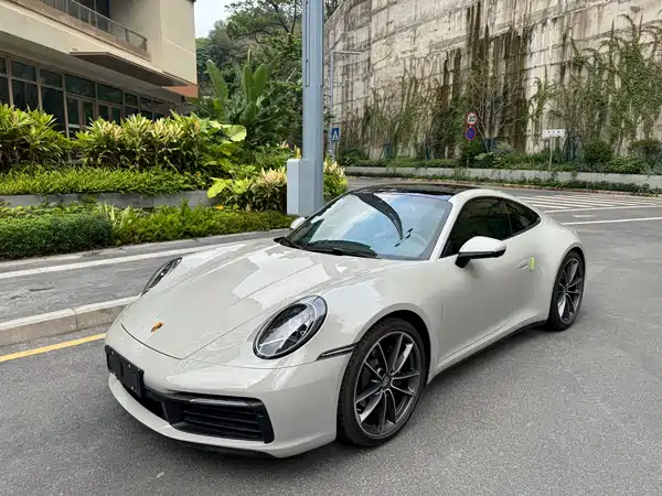 Porsche 911 2020