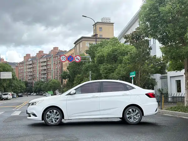 Changan Eado DT 2019