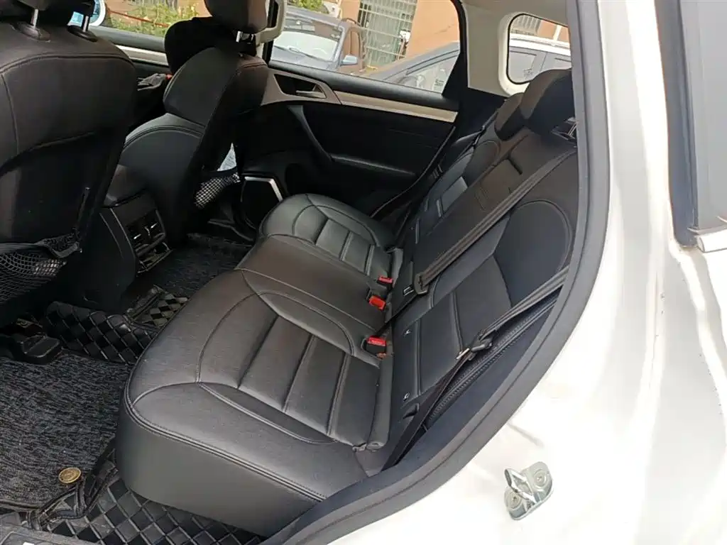 Haval H7 2018 — фото 17