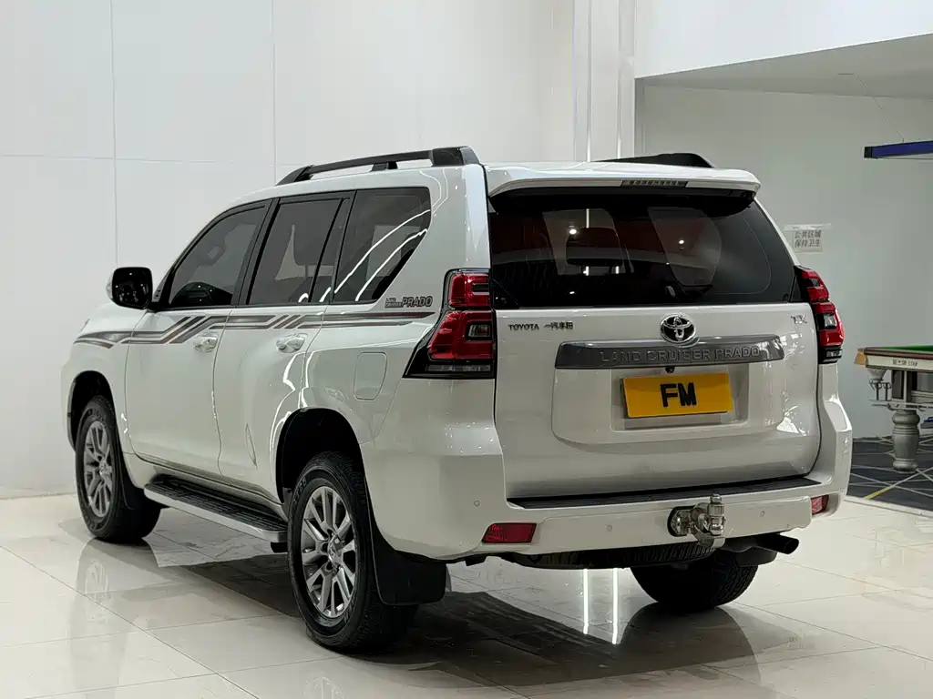 Toyota Prado 2018 — фото 17