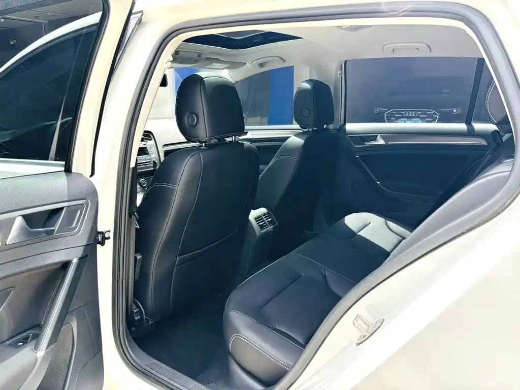 Volkswagen Golf 2015