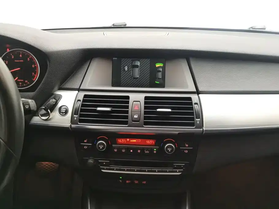 BMW X5 2013 — фото 13