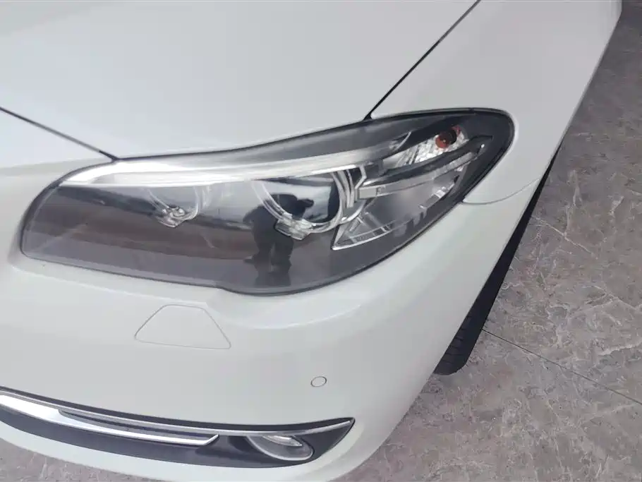 BMW 5 Series 2016