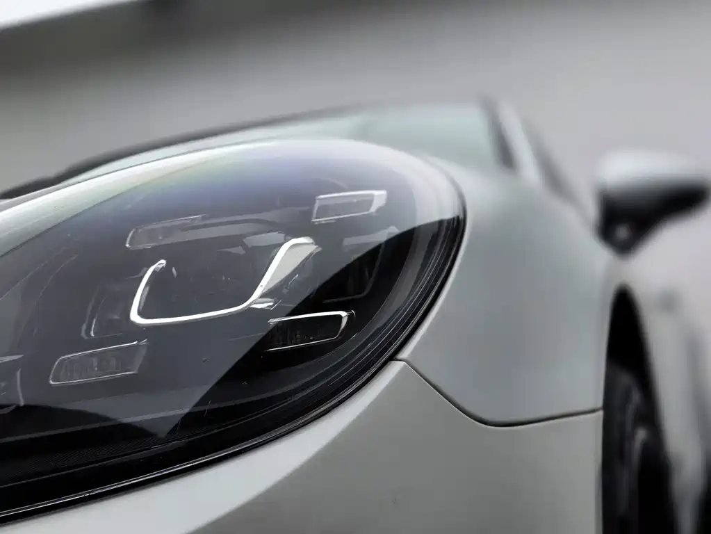 Porsche Panamera 2019 — фото 10