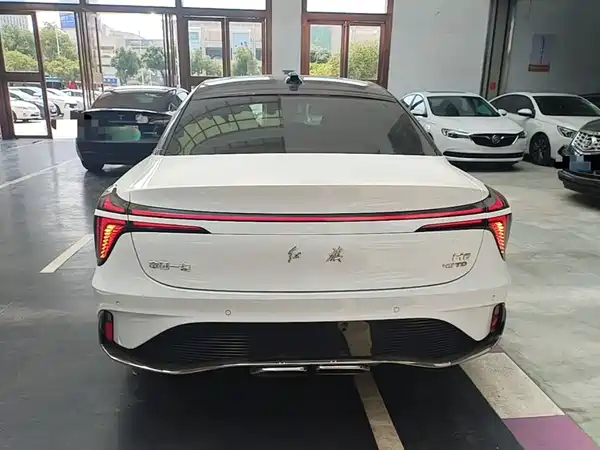 Hongqi H6 2025