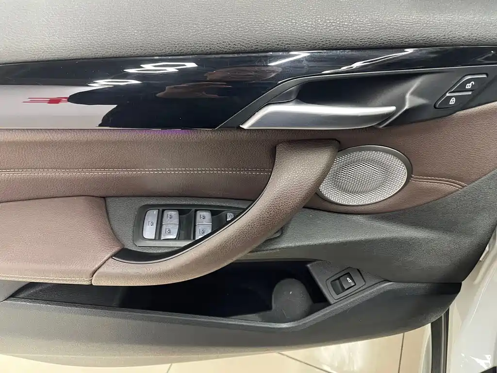 BMW X1 2022 — фото 17