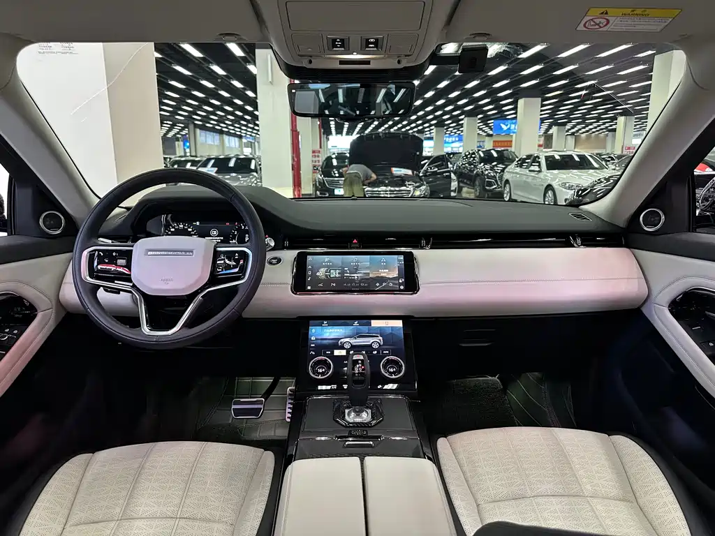 Land Rover Range Rover Evoque 2021 — фото 28