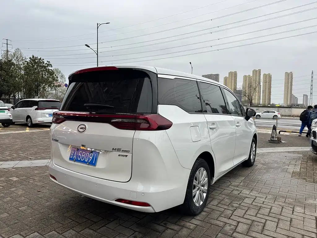 GAC Motor Trumpchi M6 2023 — фото 7